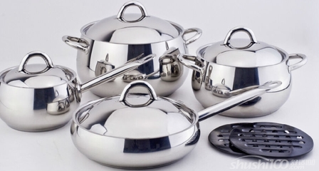 精诚厨具 以匠心与科技，打造理想厨房空间